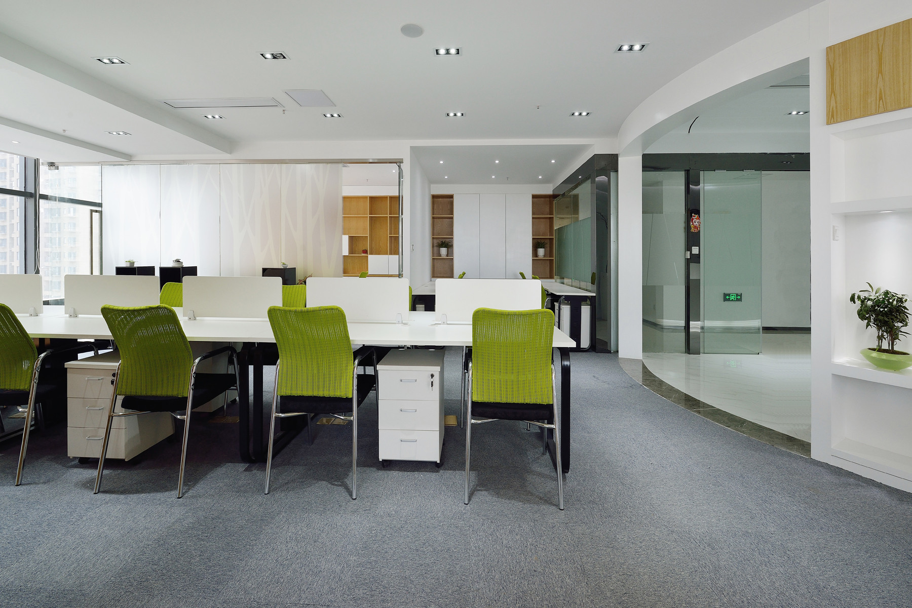 青浦區(qū)辦公室裝修簡約風(fēng)設(shè)計(jì)-第6張圖片-上海古都建筑設(shè)計(jì)集團(tuán)