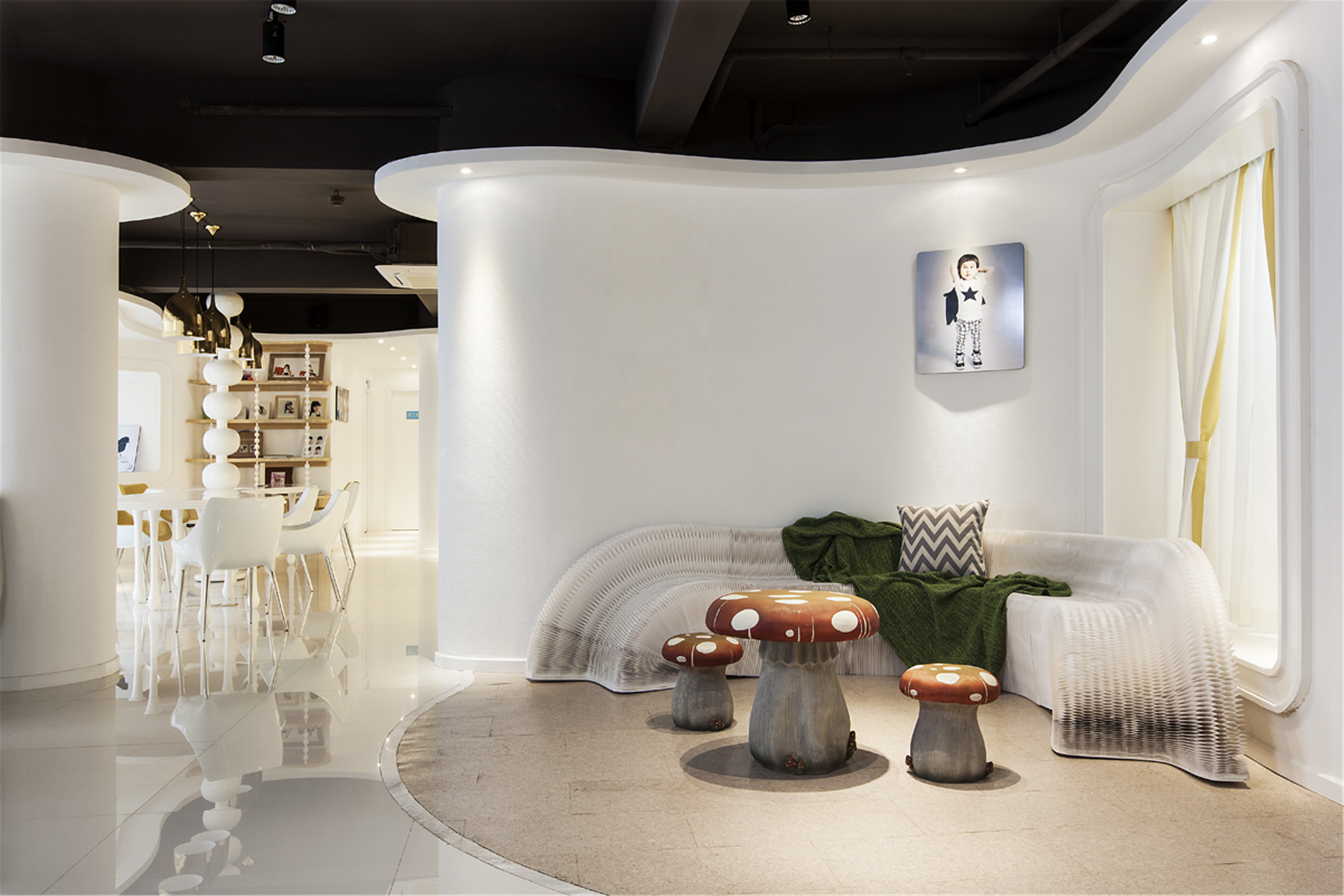 普陀區(qū)兒童攝影棚裝修設(shè)計-第5張圖片-上海古都建筑設(shè)計集團(tuán)