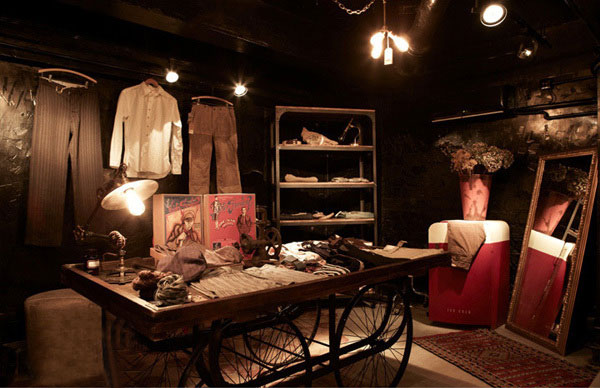 復(fù)古服裝店裝修設(shè)計效果圖-第4張圖片-上海古都建筑設(shè)計集團