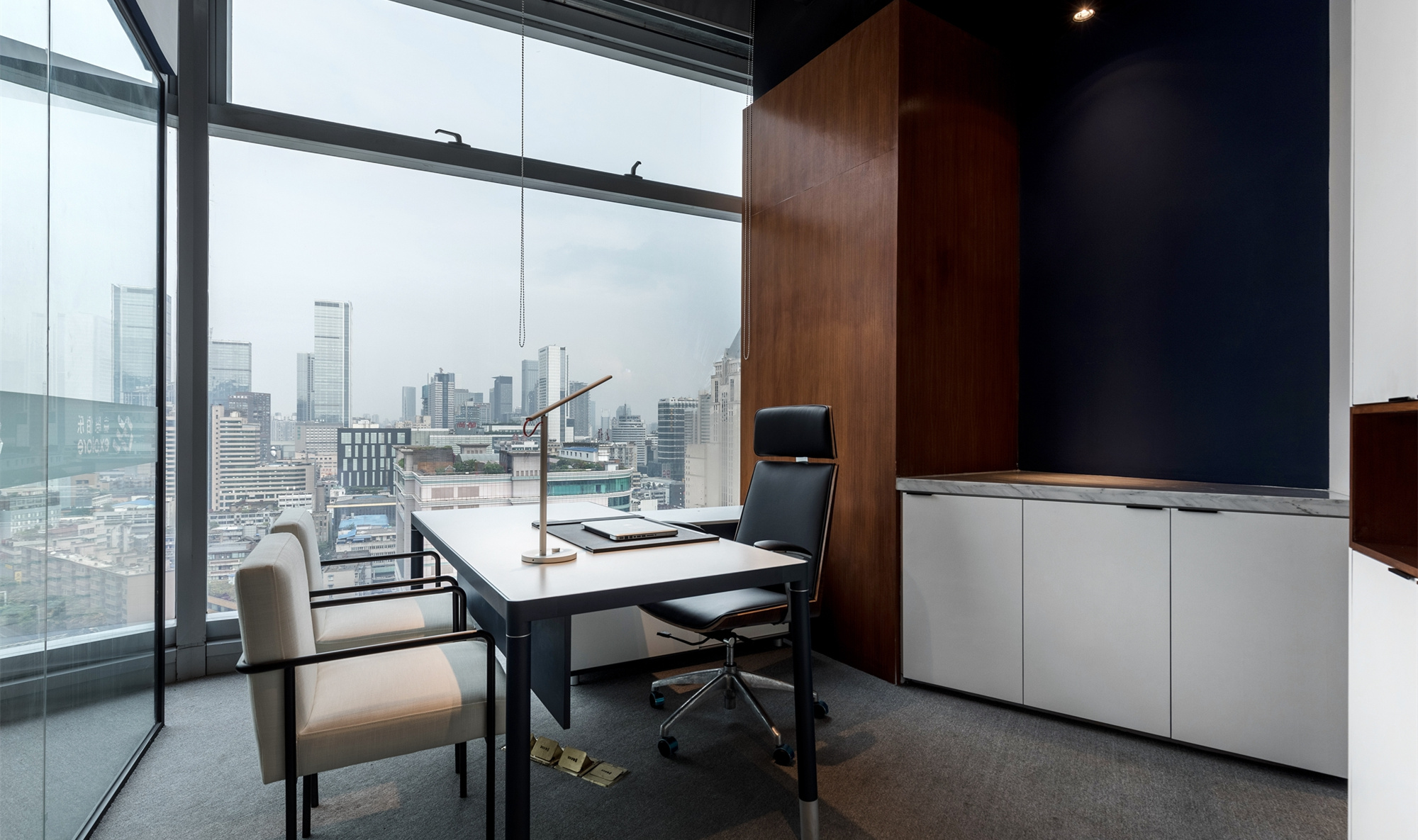 白色極簡辦公室裝修設(shè)計-第4張圖片-上海古都建筑設(shè)計集團 白色極簡辦公室裝修設(shè)計-第4張圖片-上海古都建筑設(shè)計集團