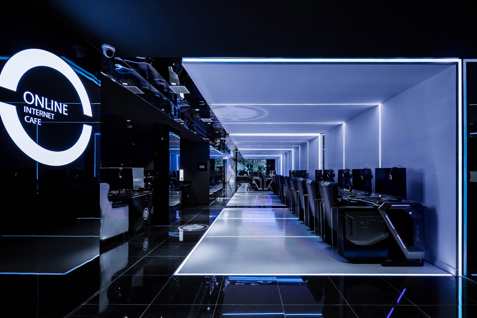 科技電競風(fēng)格網(wǎng)吧裝修設(shè)計-第6張圖片-上海古都建筑設(shè)計集團(tuán)