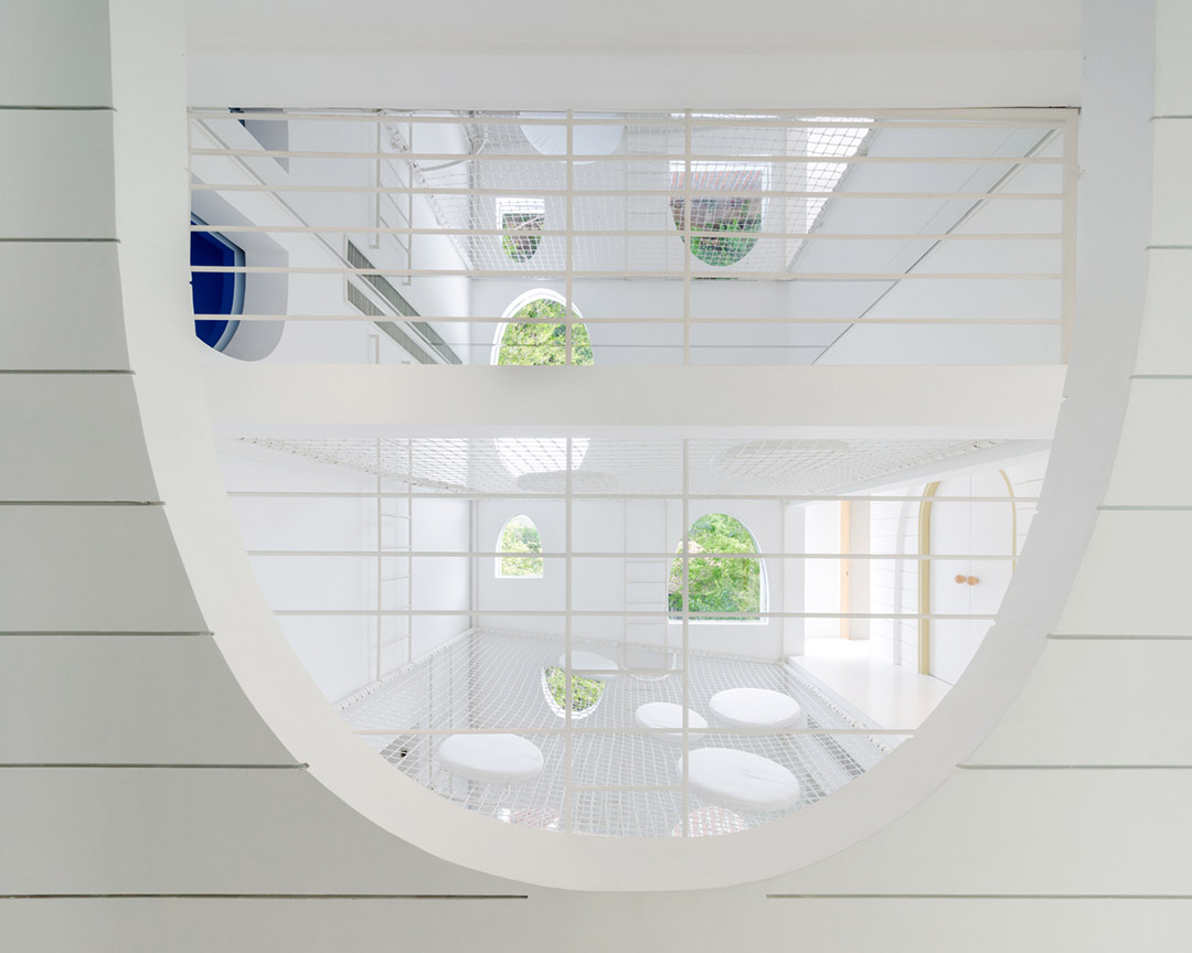 白色調(diào)簡約親子樂園裝修設(shè)計-第4張圖片-上海古都建筑設(shè)計集團