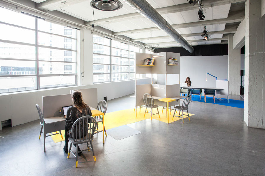 大型簡約工業(yè)風(fēng)辦公室裝修設(shè)計-第13張圖片-上海古都建筑設(shè)計集團