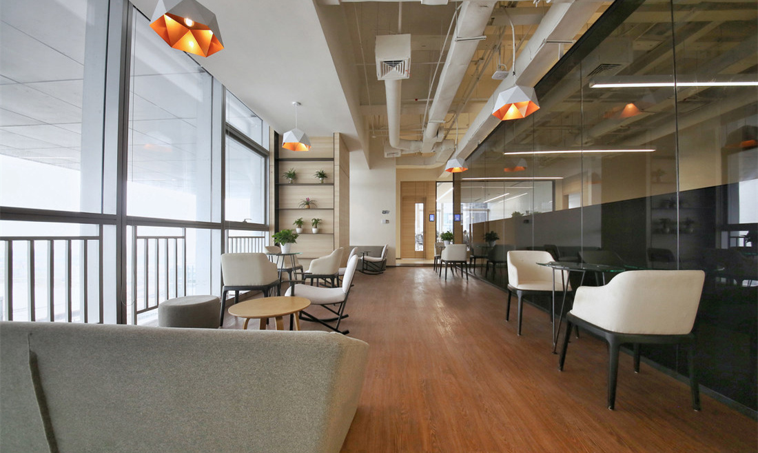 休閑時尚辦公室裝修設(shè)計-第1張圖片-上海古都建筑設(shè)計集團